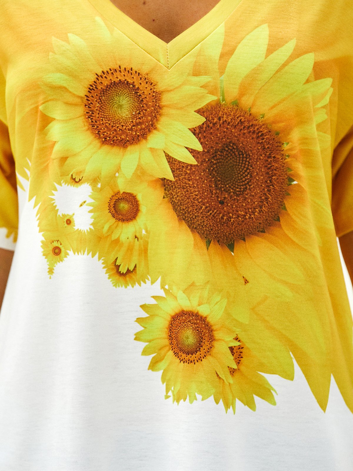 V neck Sunflower Short Sleeve Casual T-Shirt