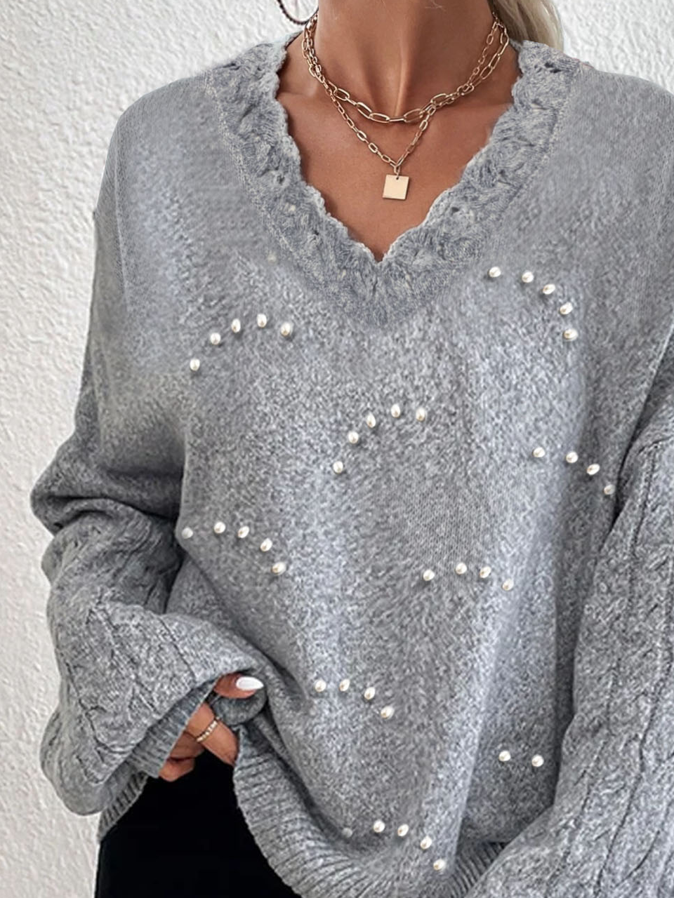 Wool/Knitting V-neck Pearl Sweater