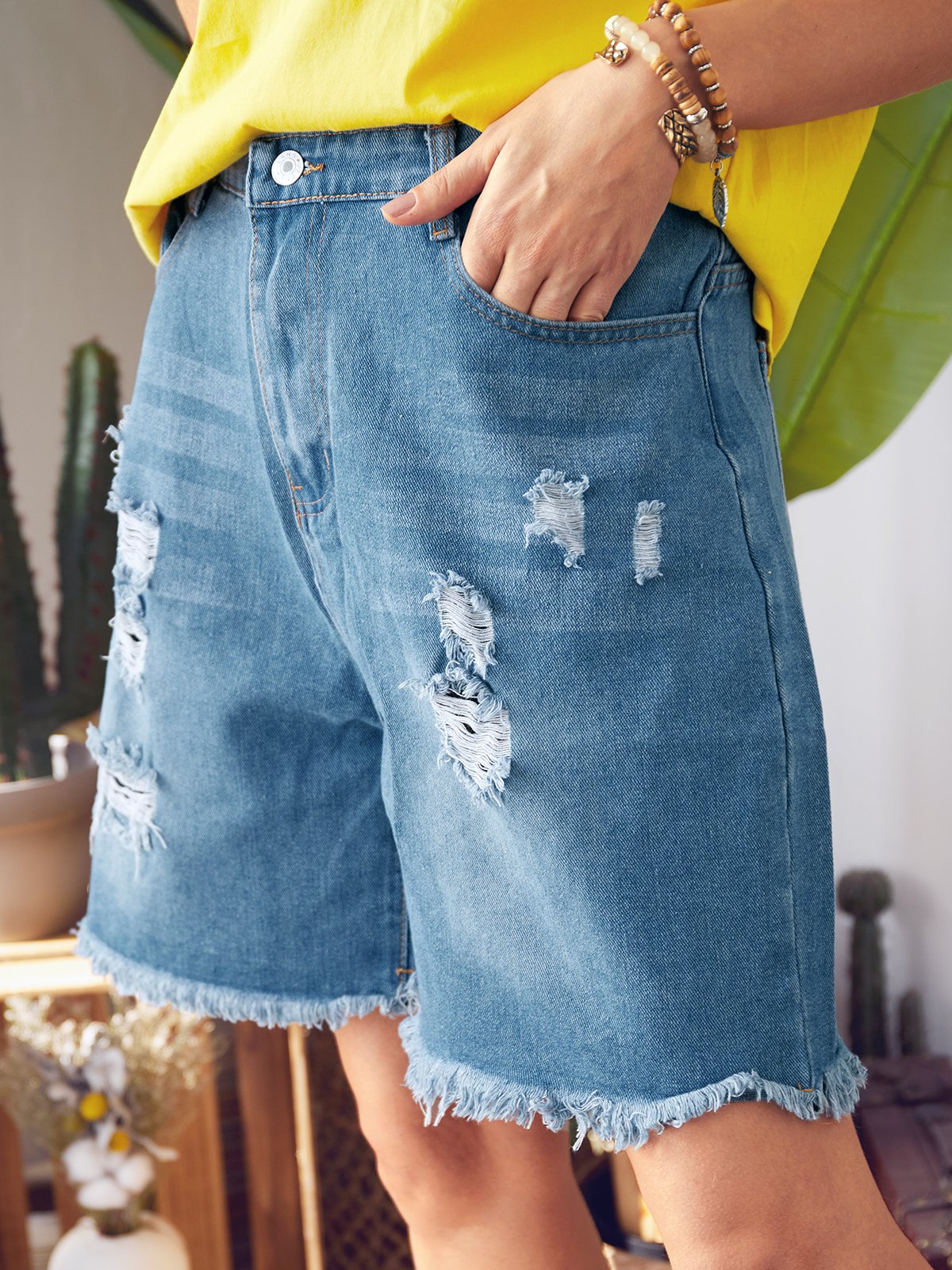 Blue Denim Pockets Simple Shorts
